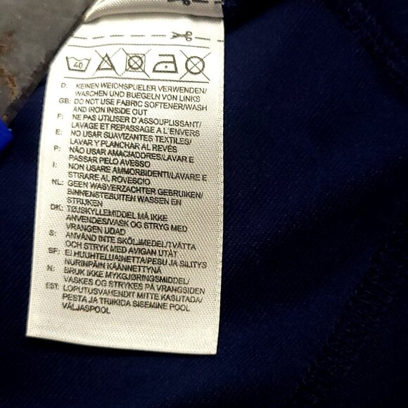 Iniesta Spain 2010 WORLD CUP FINAL Soccer Away Jersey L SKU# P47896 - Picture 8 of 10